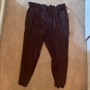 Old Navy Wide Leg Paperbag Waist Pants in Purple/Dark Brown